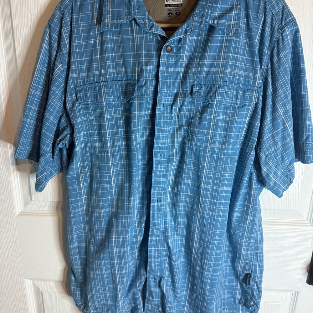 Casual Blue Plaid Button-Down Shirt for Men